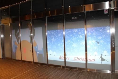 【武庫川女子大学】武庫女ステーションキャンパスが、クリスマス･プロジェクションマッピングで彩られました！