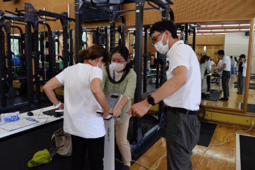 【武庫川女子大学】認知症リスク軽減に多角的に取り組むプロジェクト「認知症予防教室」がスタートしました。
