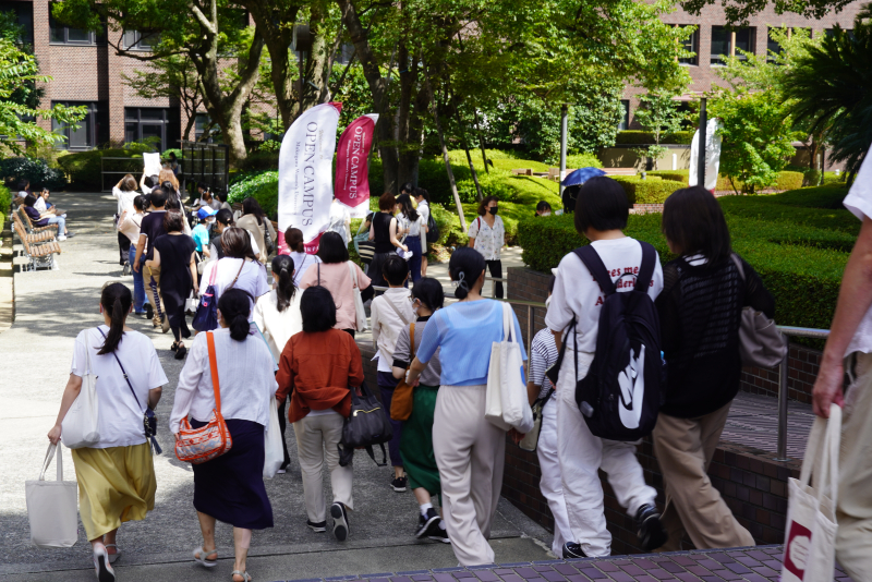 【武庫川女子大学】8月のオープンキャンパスが終了。2日間で5659人が参加しました。